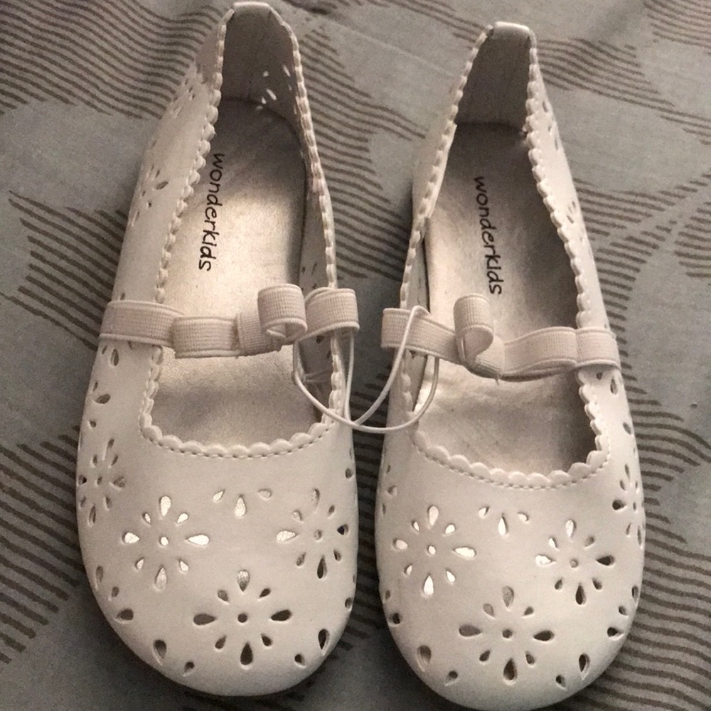 WonderKids Toddler Girls, White, Size 10
